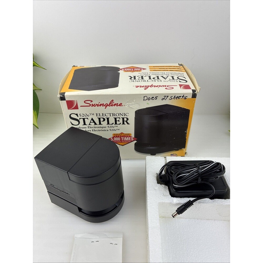Swingline 520E Desktop Cartridge Electric Stapler 27 Sheet Black Compact USA Vtg